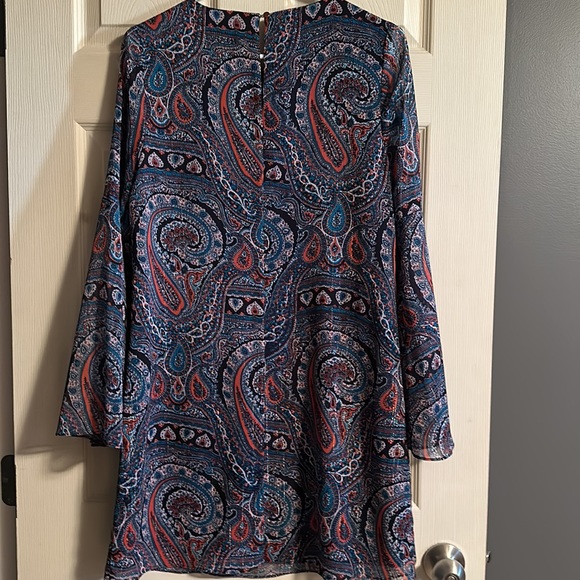 Highline Collection Dress - Picture 3 of 5